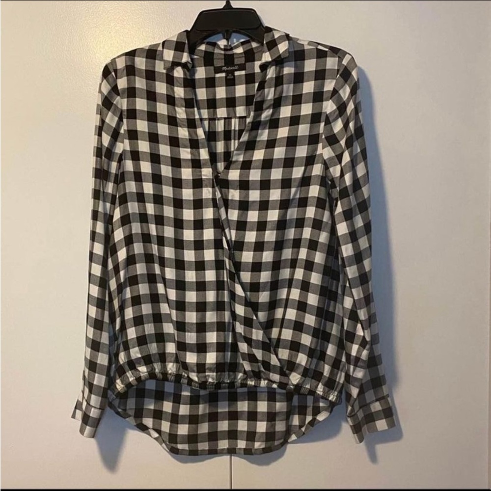 Madewell Wrap-front buffalo check top size XS